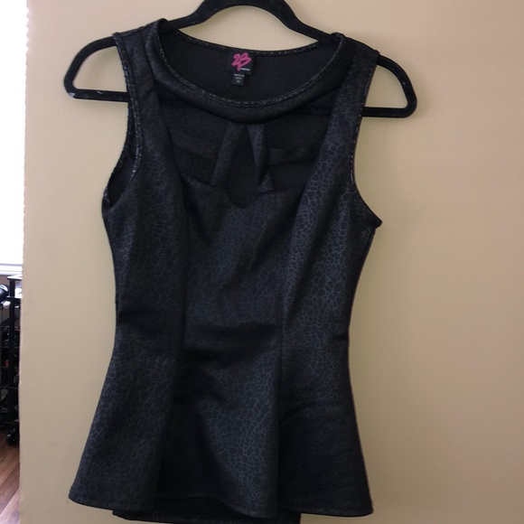 Black peplum top - Picture 1 of 2